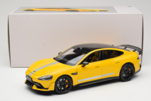 Xiaomi SU7 Ultra Gul OEM 1:18 BHR9995CN Metall — bild 8 av 8