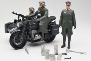 Zundapp KS 750 Sidvagn Walkure Schuco 1:10 450651900 Metall — bild 2 av 7