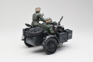 Zundapp KS 750 Sidvagn Walkure Schuco 1:10 450651900 Metall — bild 3 av 7