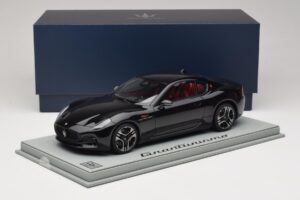 Maserati GranTurismo Trofeo Nero Assoluto BBR 1:18 P18240CMAS Resin — bild 7 av 7