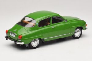 Saab 96 V4 Grön MCG 1:18 MCG18655 Metall — bild 2 av 6