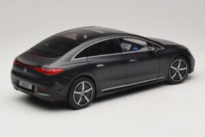 Mercedes EQE V295 Graphite Grey Magno NZG 1:18 B66961108 Metall — bild 5 av 8