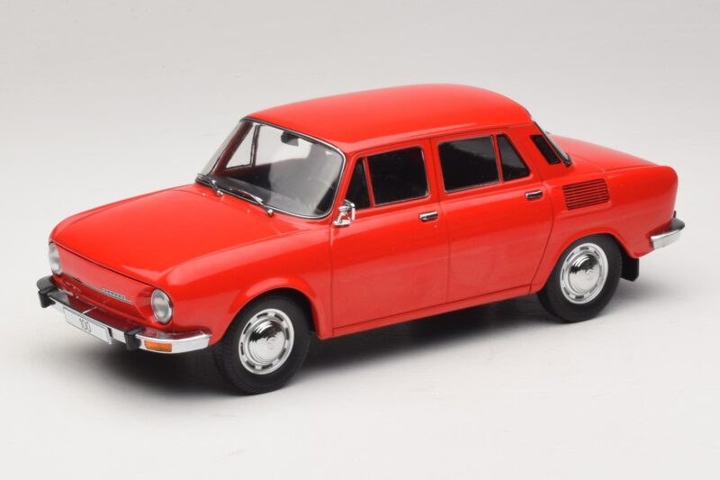 Skoda 100 Röd MCG 1:18 MCG18783 Metall