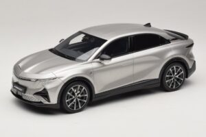 Alpine A390 GT Argent Mercure Otto 1:18 Alpine A390 GT Argent Mercure Otto 1:18 OT1318 Resin