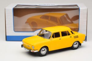 Skoda 100 L Gul MCG 1:18 MCG18781 Metall — bild 6 av 6