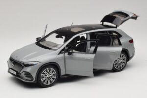Mercedes EQS SUV X296 Manufaktur Alpine Grey NZG 1:18 B66960591 Metall — bild 2 av 8