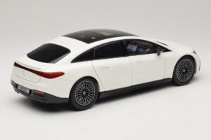 Mercedes EQS V297 Manufaktur Opalite White NZG 1:18 B66961049 Metall — bild 3 av 8