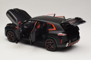 BMW XM G09 Matt Black Minichamps 1:18 110023301 Metall — bild 5 av 8