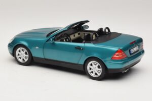 Mercedes SLK R170 Vivianite Green Norev 1:18 183021 Metall — bild 9 av 10