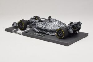 Alfa Romeo Orlen C42 V. Bottas Testing Barcelona 2022 Minichamps 1:18 117229977 Resin — bild 5 av 7