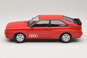Audi Quattro Röd Återförsäljarutgåva Minichamps 1:18 A5-5893 Metall — bild 3 av 6