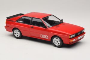 Audi Quattro Röd Återförsäljarutgåva Minichamps 1:18 A5-5893 Metall — bild 4 av 6