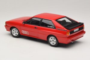 Audi Quattro Röd Återförsäljarutgåva Minichamps 1:18 A5-5893 Metall — bild 5 av 6