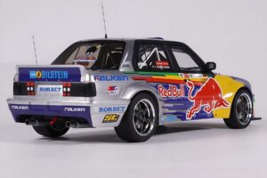 BMW E30 V8 #229 E. Hountondji Red Bull Driftbrothers Drift 2023 Blå Otto 1:18 OT486 Resin — bild 2 av 5