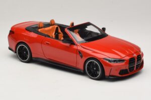 BMW M4 G83 Cabriolet Red Metallic Minichamps 1:18 110021030 Metall — bild 6 av 8