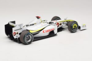 Brawn GP BGP001 #22 J. Button Singapore GP 2009 Minichamps 1:18 180090222 Resin — bild 2 av 7