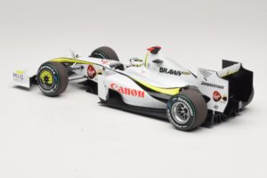 Brawn GP BGP001 #22 J. Button Singapore GP 2009 Minichamps 1:18 180090222 Resin — bild 5 av 7