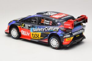 Ford Puma Rally1 #22 M. Sesks / R. Francis Rally Sweden 2025 IXO 1:18 18RMC240 Metall — bild 5 av 6