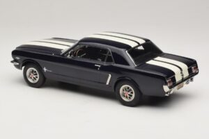 Ford Mustang Nightmist Blue Norev 1:18 182805 Metall — bild 5 av 6