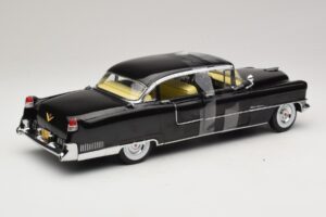 Cadillac Fleetwood Series 60 The Godfather Greenlight 1:18 12949 Metall — bild 2 av 6