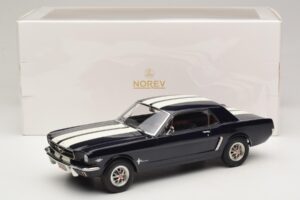 Ford Mustang Nightmist Blue Norev 1:18 182805 Metall — bild 6 av 6