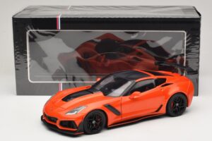 Chevrolet Corvette C7 ZR1 Röd IXO 1:18 U18RDC001-FO Metall — bild 8 av 8