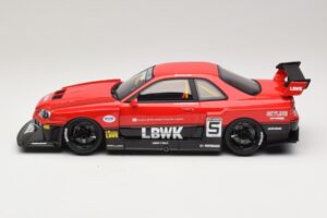 Nissan Skyline ER34 LB Super Silhouette Active Red GT Spirit 1:18 GT570 Resin — bild 3 av 6