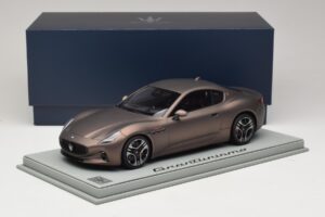 Maserati GranTurismo Trofeo Rame Folgore BBR 1:18 P18240AMAS Resin — bild 7 av 7