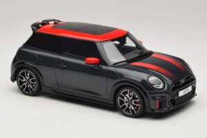 Mini Cooper JCW F66 Legend Grey Otto 1:18 OT1244 Resin — bild 4 av 6