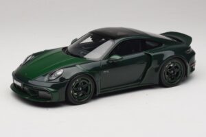 Porsche 911 992 Turbo S Brabus 900 Rocket R Mean Green GT Spirit 1:18 GT959 Resin