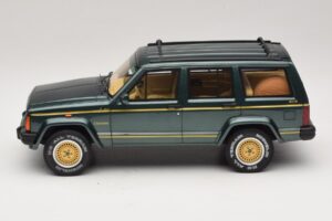 Jeep Cherokee XJ Limited Hunter Green Otto 1:18 OT1204 Resin — bild 3 av 6