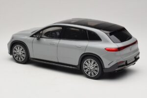 Mercedes EQS SUV X296 Manufaktur Alpine Grey NZG 1:18 B66960591 Metall — bild 7 av 8