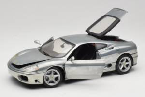Ferrari 360 Modena Krom Silver Hot Wheels 1:18 27774 Metall — bild 2 av 8