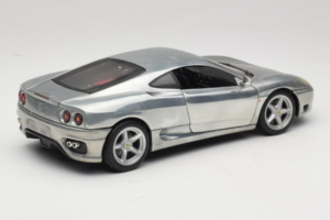 Ferrari 360 Modena Krom Silver Hot Wheels 1:18 27774 Metall — bild 3 av 8