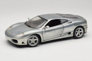 Ferrari 360 Modena Krom Silver Hot Wheels 1:18 27774 Metall