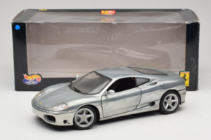 Ferrari 360 Modena Krom Silver Hot Wheels 1:18 27774 Metall — bild 8 av 8