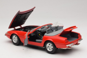 Ferrari 365 GTS/4 Spider Röd Techno Giodi 1:18 40028-P1 Metall — bild 5 av 8