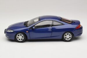 Ford Cougar Blå Action 1:18 ACTION001 Metall — bild 4 av 8