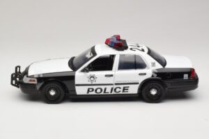 Ford Crown Victoria Police Interceptor The Hangover Movie Greenlight 1:18 12911 Metall — bild 3 av 6