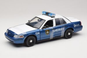 Ford Crown Victoria Police Interceptor The Walking Dead Greenlight 1:18 Ford Crown Victoria Police Interceptor The Walking Dead Greenlight 1:18 12957 Metall