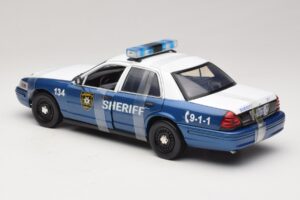 Ford Crown Victoria Police Interceptor The Walking Dead Greenlight 1:18 12957 Metall — bild 5 av 6