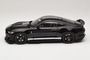 Ford Mustang Shelby GT500 S550 Svart IXO 1:18 U18RDC002-FO Metall — bild 4 av 8