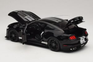 Ford Mustang Shelby GT500 S550 Svart IXO 1:18 U18RDC002-FO Metall — bild 5 av 8