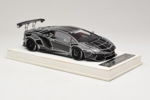Lamborghini Aventador Liberty Walk TRON Glansigt Svart JUC 1:18 J32-14 Resin — bild 4 av 7