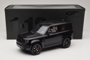 Land Rover Defender 90 L663 P400 X-Dynamic HSE Santorini Black GT Spirit 1:18 GT992 Resin — bild 6 av 6