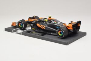 McLaren MCL60 #4 L. Norris 2nd Place Japanese GP 2023 Minichamps 1:18 537233504 Resin — bild 5 av 7