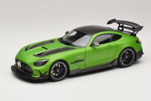 Mercedes AMG GT Black Series C190 Matt Green Metallic Minichamps 1:18 110032022 Metall