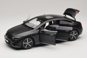 Mercedes EQE V295 Graphite Grey Magno NZG 1:18 B66961108 Metall — bild 2 av 8