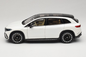 Mercedes EQS SUV X296 Manufaktur Diamond White NZG 1:18 B66960590 Metall — bild 4 av 8