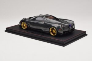 Pagani Huayra Starry Night Sky AB 1:18 REMC039 Resin — bild 5 av 7